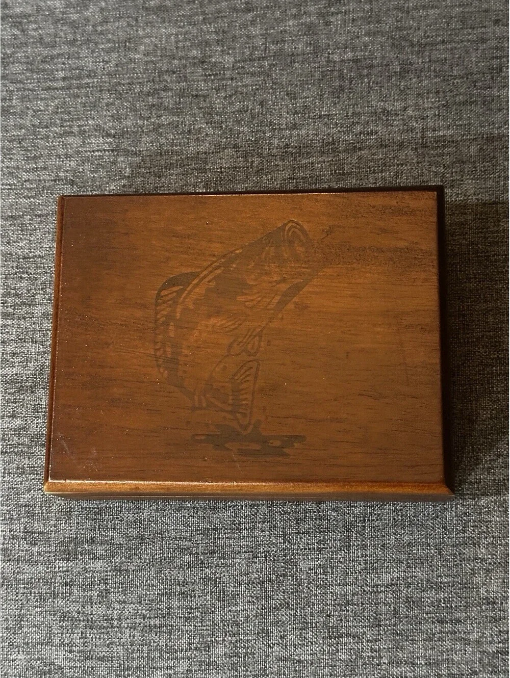 NEW Vintage Bass Fish Black Leather Trifold Wallet in Engraved Wooden Gift Box